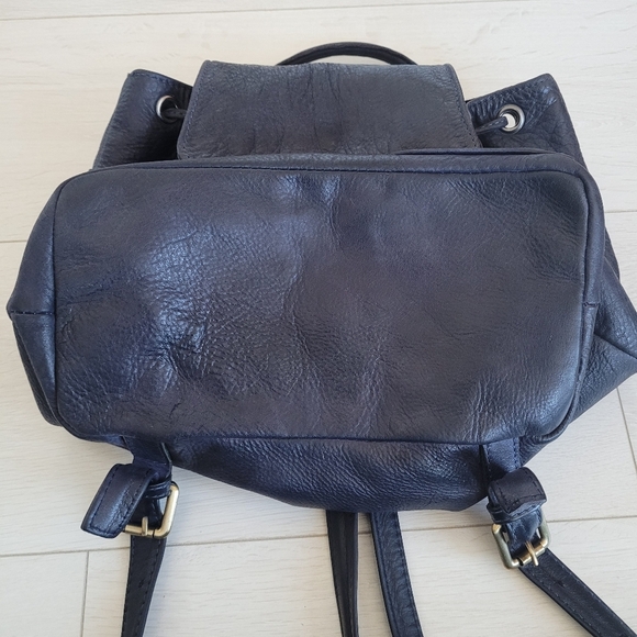 Authentic Soft Italian Leather Drawstring Backpack - Picture 12 of 15